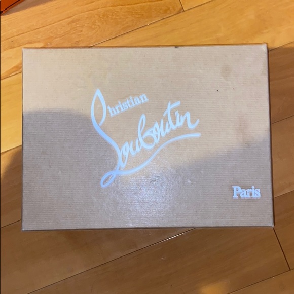 Designer shopping bags, and boxes - Picture 2 of 9